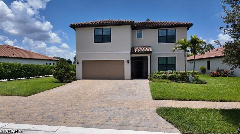 4 bedroom SingleFamilyResidence at 1845 Amador Ct, Terreno At Valencia, Naples — photo 1