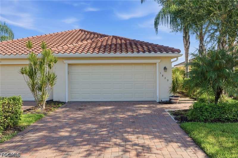 2 bedroom Attached at 1839 Alameda Dr, Orange Blossom Ranch, Naples — photo 1