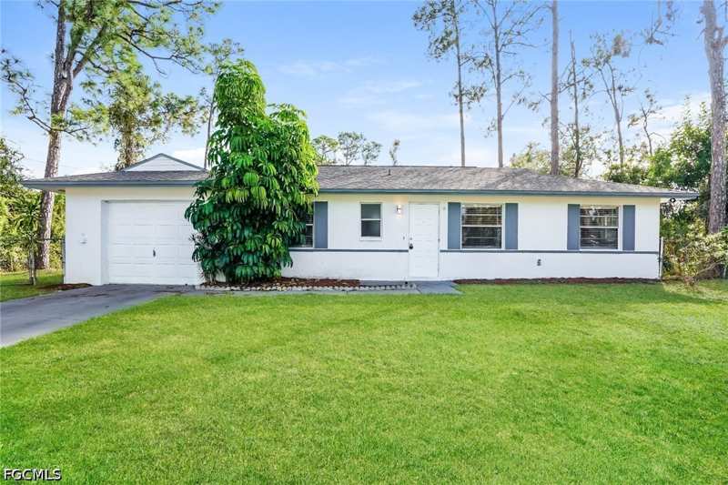 3 bedroom SingleFamilyResidence at 19035 Miami Blvd, San Carlos Park, Fort Myers — photo 1