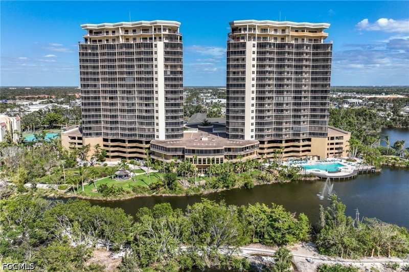3 bedroom Condominium at 14300 Riva Del Lago Dr 2001, Riva Del Lago, Fort Myers — photo 1