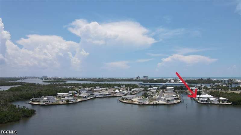 2 bedroom ManufacturedHome at 3 Galleon Way, Port Carlos Cove Co-Op Inc, Fort Myers Beach — photo 1