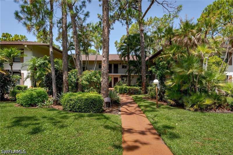 2 bedroom Condominium at 1733 Courtyard Way B103, Courtyard At Kings Lake, Naples — photo 1