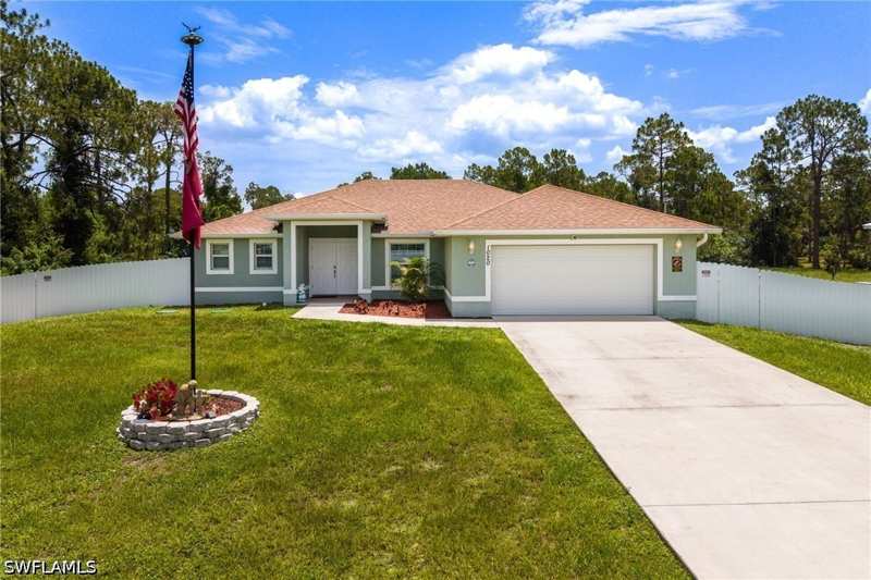 3 bedroom SingleFamilyResidence at 1020 Prospect Ave, Lehigh Acres, Lehigh Acres — photo 1