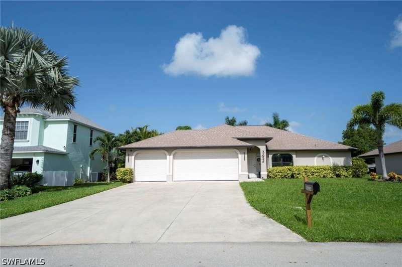 4 bedroom SingleFamilyResidence at 3624 SW 3rd Ave, Cape Coral, Cape Coral — photo 1