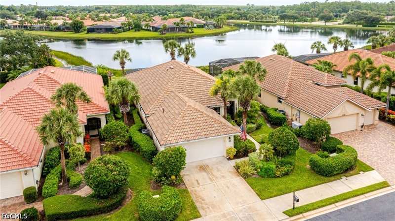 3 bedroom SingleFamilyResidence at 10523 Bella Vista Dr, Portofino, Fort Myers — photo 1