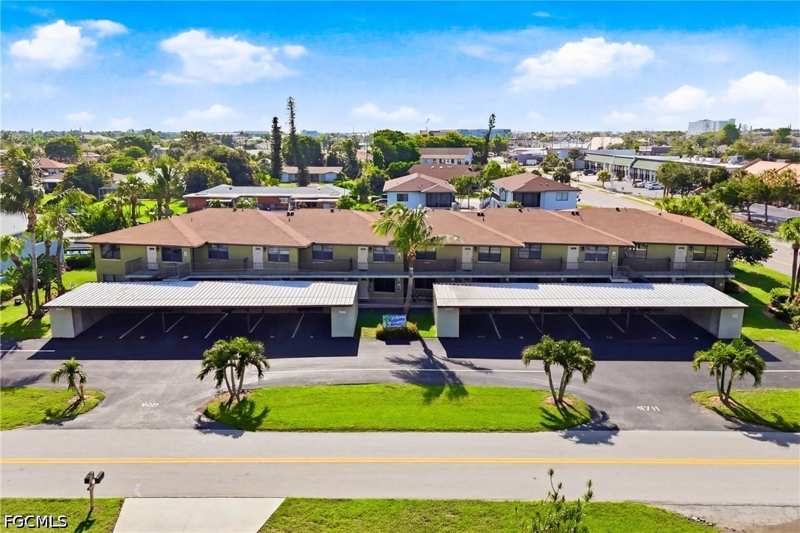 2 bedroom Condominium at 4711 SE 5th Ave 7, Heatherton Manor Condo, Cape Coral — photo 1