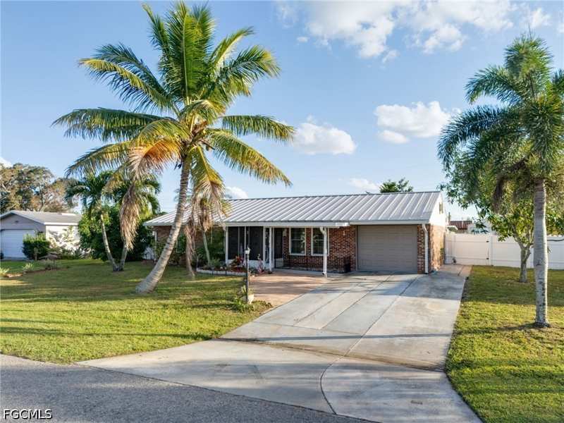 3 bedroom SingleFamilyResidence at 1416 Irondale St E, Wedgewood, Lehigh Acres — photo 1