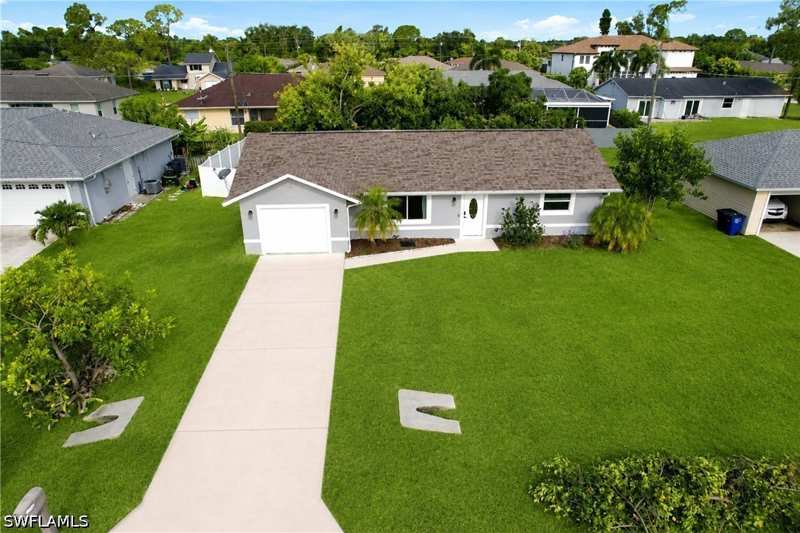2 bedroom SingleFamilyResidence at 18500 Sarasota Rd, San Carlos Park, Fort Myers — photo 1