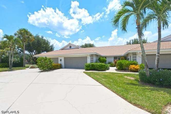 2 bedroom Attached at 1040 Marblehead Dr N2, Montclair Park Villas, Naples — photo 1