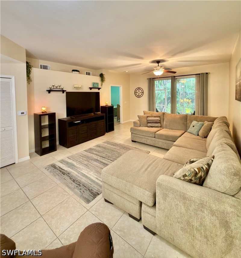 3 bedroom Condominium at 517 Robin Hood Cir 101, Sherwood, Naples — photo 1