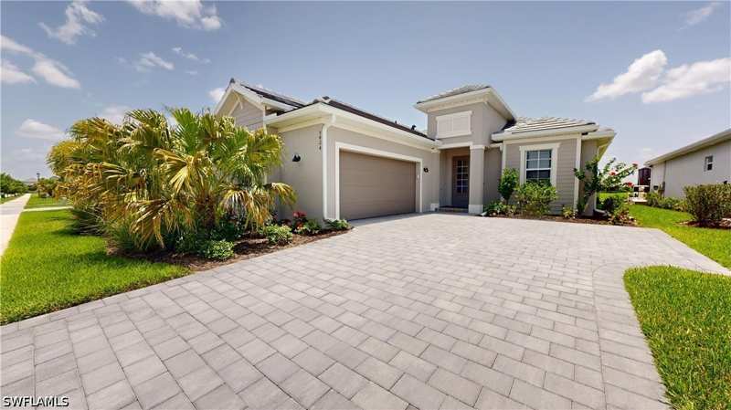 2 bedroom SingleFamilyResidence at 5424 Pikewood Ct, The National Golf & Country Club At Ave Maria, Ave Maria — photo 1