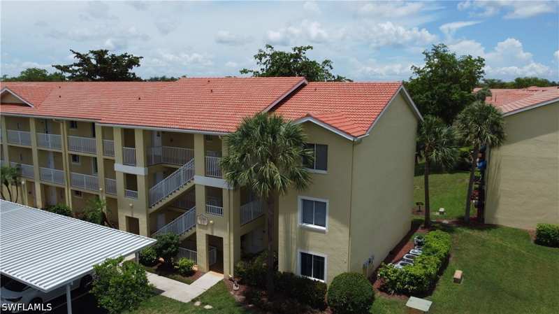 3 bedroom Condominium at 8294 Key Royal Cir 1631, Key Royal Condominiums, Naples — photo 1