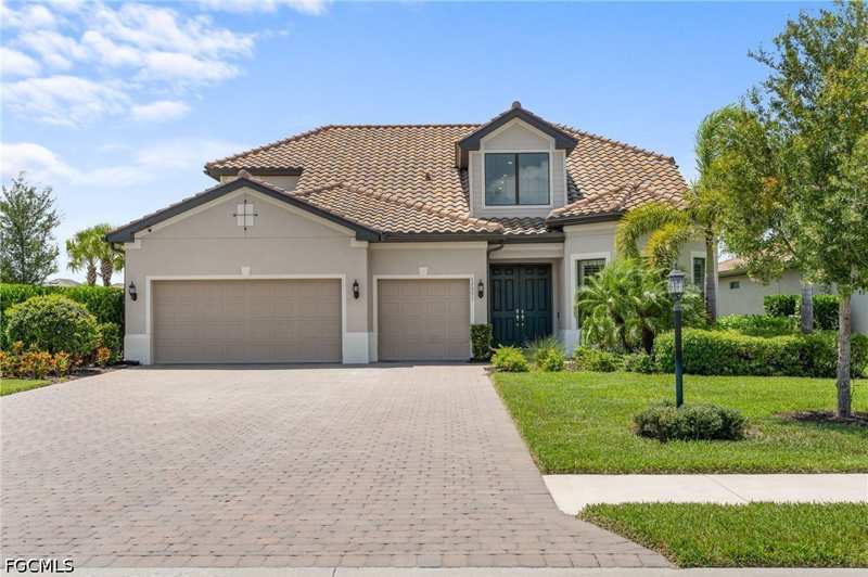 4 bedroom SingleFamilyResidence at 17551 Elkgrove Ln, The Place At Corkscrew, Estero — photo 1