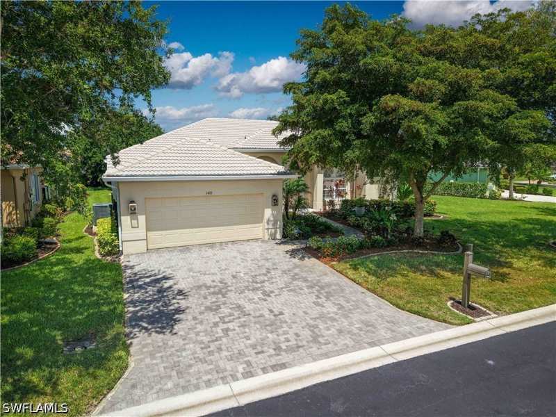 4 bedroom SingleFamilyResidence at 14111 Creek Ct, Colonial Shores, Fort Myers — photo 1