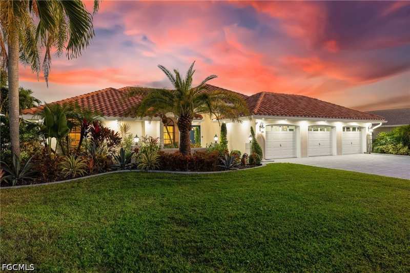 3 bedroom SingleFamilyResidence at 2318 SE 27th St, Cape Coral, Cape Coral — photo 1