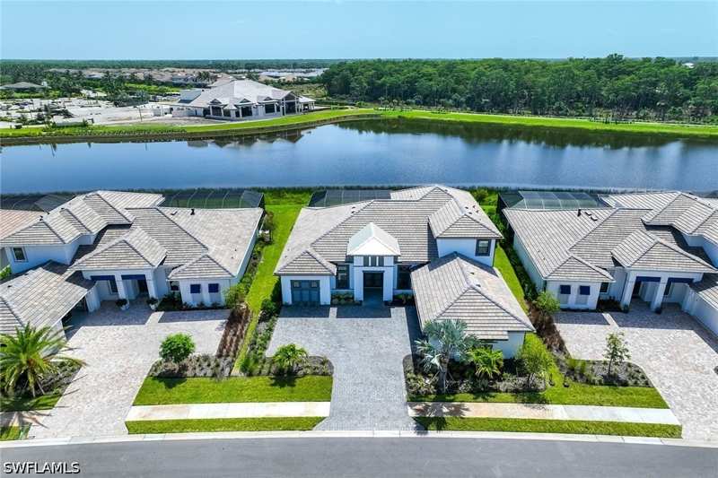 4 bedroom SingleFamilyResidence at 15428 Turin Dr, Esplanade By The Islands, Naples — photo 1