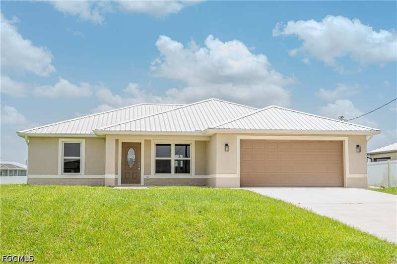 3 bedroom SingleFamilyResidence at 7031 Waldo Cir, Port Labelle, Labelle — photo 1