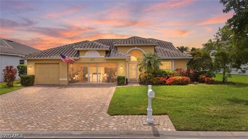 3 bedroom SingleFamilyResidence at 12846 Dresden Ct, Cross Creek Estates, Fort Myers — photo 1