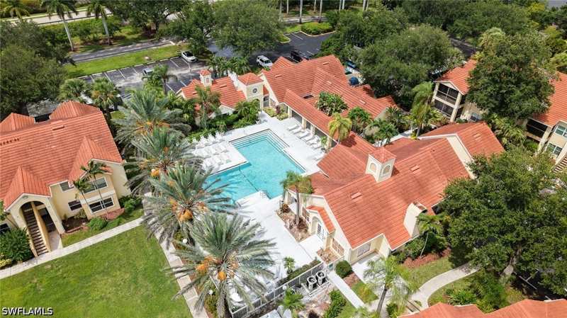 2 bedroom Condominium at 12561 Equestrian Cir 816, Venetian Palms, Fort Myers — photo 1