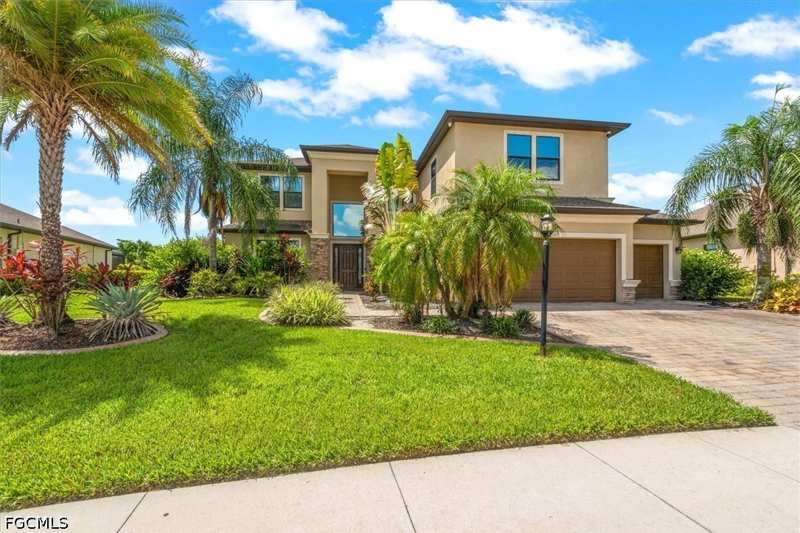 6 bedroom SingleFamilyResidence at 14106 Mindello Dr, Portico, Fort Myers — photo 1