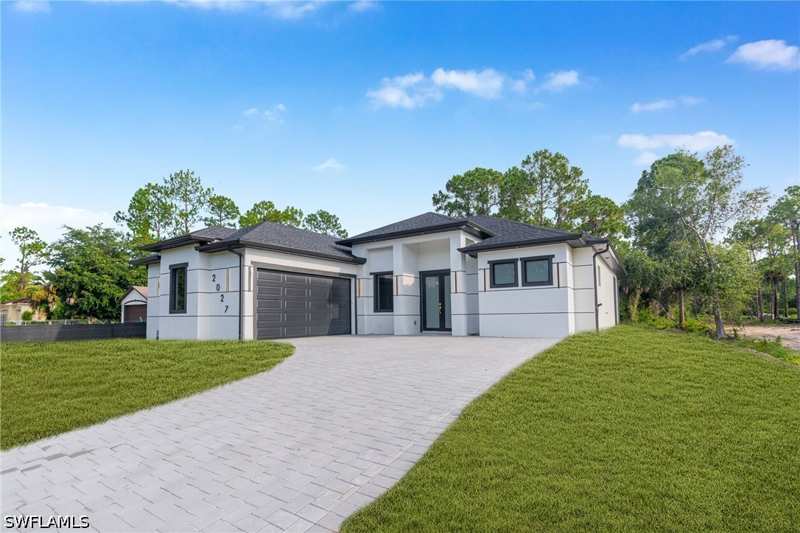 3 bedroom SingleFamilyResidence at 2027 18th Ave NE, Golden Gate Estates, Naples — photo 1