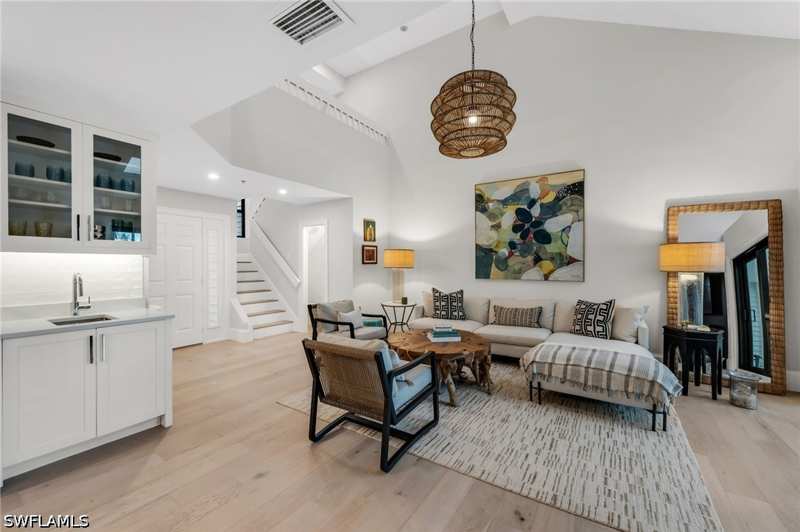 2 bedroom Attached at 569 Park Shore Dr G5, Villas Of Park Shore, Naples — photo 1