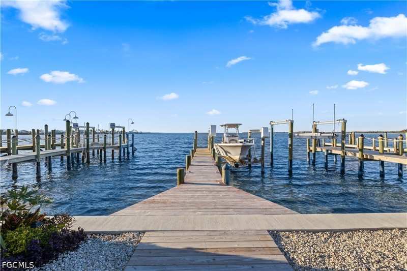 2 bedroom SingleFamilyResidence at 4278 Pine Island Rd NW, Matlacha, Matlacha — photo 1