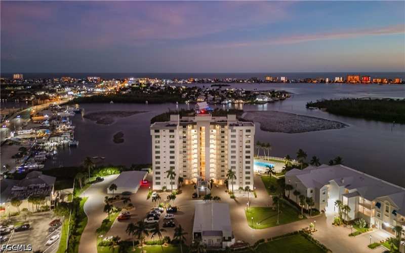2 bedroom Condominium at 18120 San Carlos Blvd Ph2, Boardwalk Caper, Fort Myers Beach — photo 1