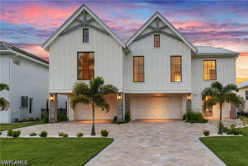 4 bedroom SingleFamilyResidence at 211 1st St, Little Hickory Shores, Bonita Springs — photo 1