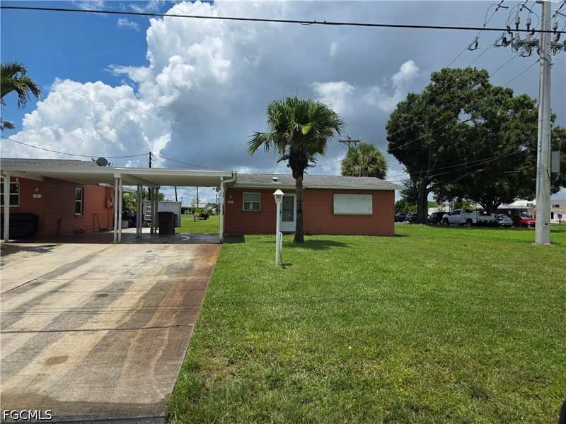 2 bedroom Duplex at 57 Westminster St N, Sabal Palm Gardens, Lehigh Acres — photo 1