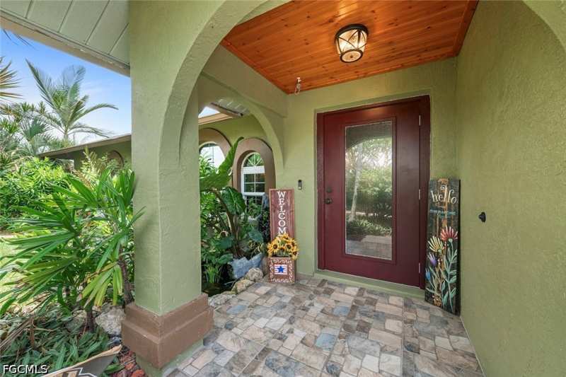 3 bedroom SingleFamilyResidence at 519 NW 26th Pl, Cape Coral, Cape Coral — photo 1