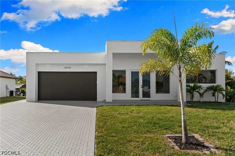 3 bedroom SingleFamilyResidence at 1030 NW 39th Ave, Cape Coral, Cape Coral — photo 1