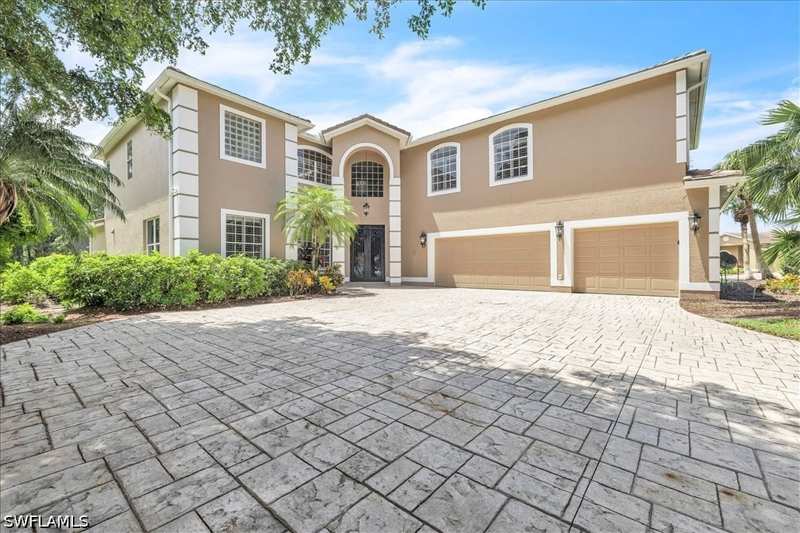 6 bedroom SingleFamilyResidence at 12898 Kedleston Cir, Cross Creek Estates, Fort Myers — photo 1