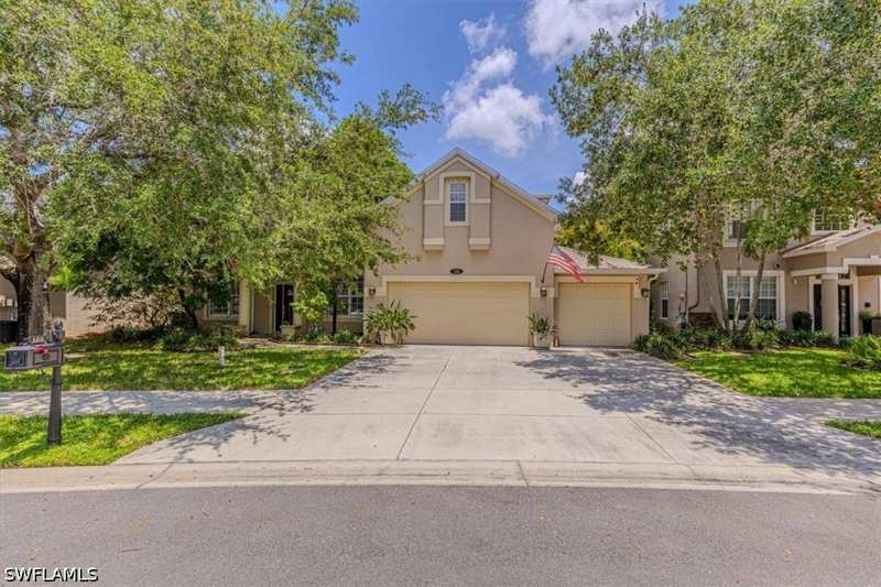 4 bedroom SingleFamilyResidence at 120 Burnt Pine Dr, Pebblebrooke Lakes, Naples — photo 1