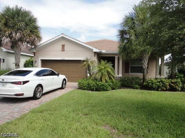 3 bedroom SingleFamilyResidence at 16023 Mistflower Dr, Hampton Lakes, Alva — photo 1