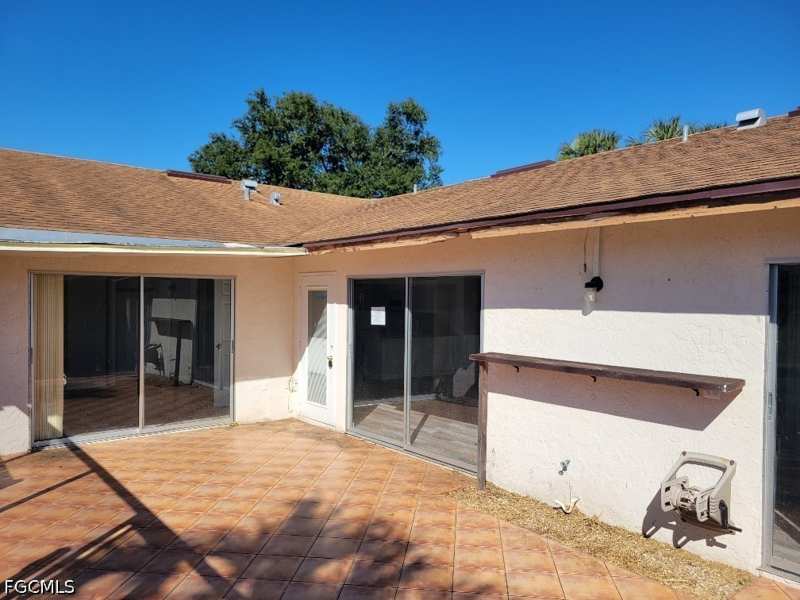 2 bedroom Attached at 5629 Foxlake Dr, Foxmoor Lakes, North Fort Myers — photo 1