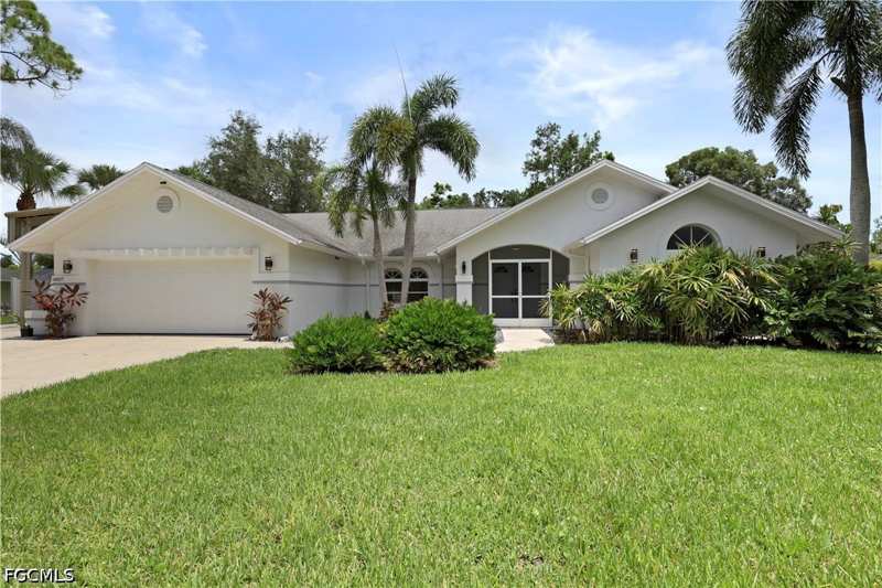 4 bedroom SingleFamilyResidence at 6857 Idlewild St, Florimond Manor, Fort Myers — photo 1