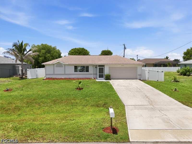 3 bedroom SingleFamilyResidence at 3432 SW 14th Pl, Cape Coral, Cape Coral — photo 1