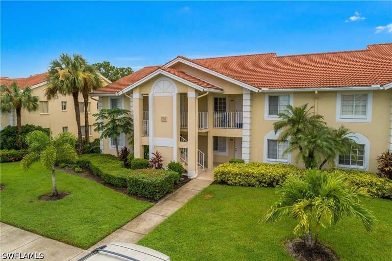 2 bedroom Condominium at 7725 Jewel Ln 201, Villages At Emerald Lakes, Naples — photo 1