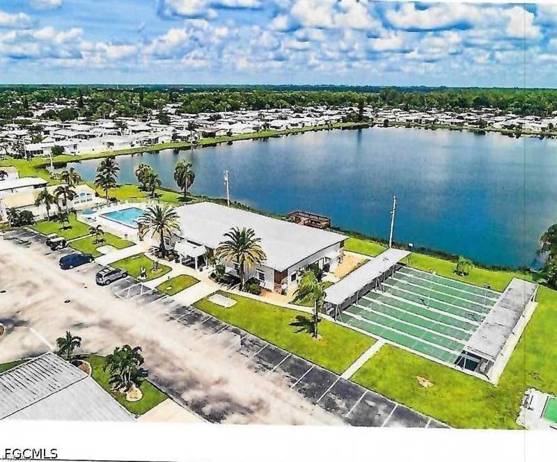 2 bedroom ManufacturedHome at 3050 Rain Dance Ln, Lake Arrowhead Mob Village, North Fort Myers — photo 1
