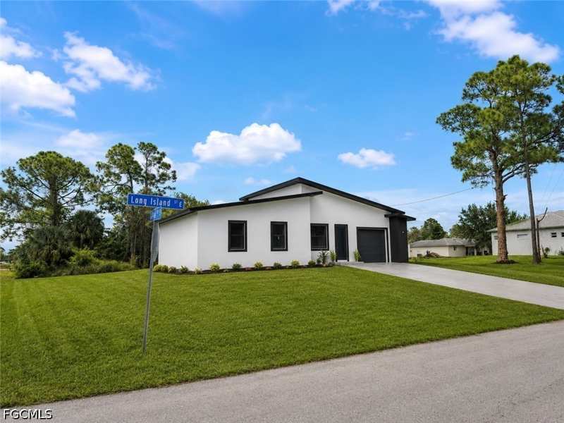 3 bedroom SingleFamilyResidence at 703 Long Island St E, Lehigh Acres, Lehigh Acres — photo 1
