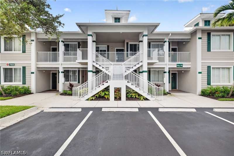 2 bedroom Condominium at 7955 Mahogany Run Ln 514, Greenlinks, Naples — photo 1