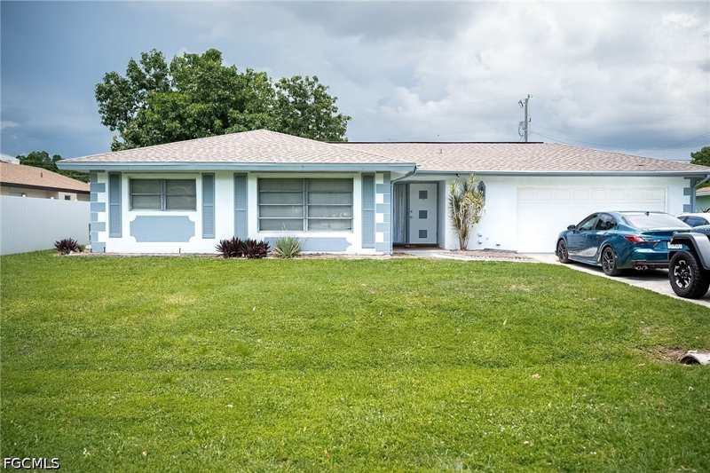 3 bedroom SingleFamilyResidence at 345 SE 47th Ter, Cape Coral, Cape Coral — photo 1