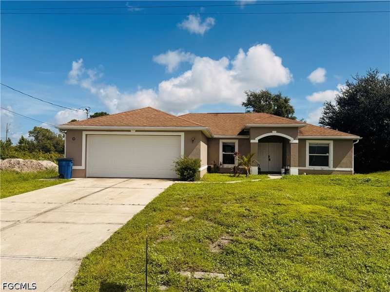 3 bedroom SingleFamilyResidence at 2804 11th St SW, Lehigh Acres, Lehigh Acres — photo 1