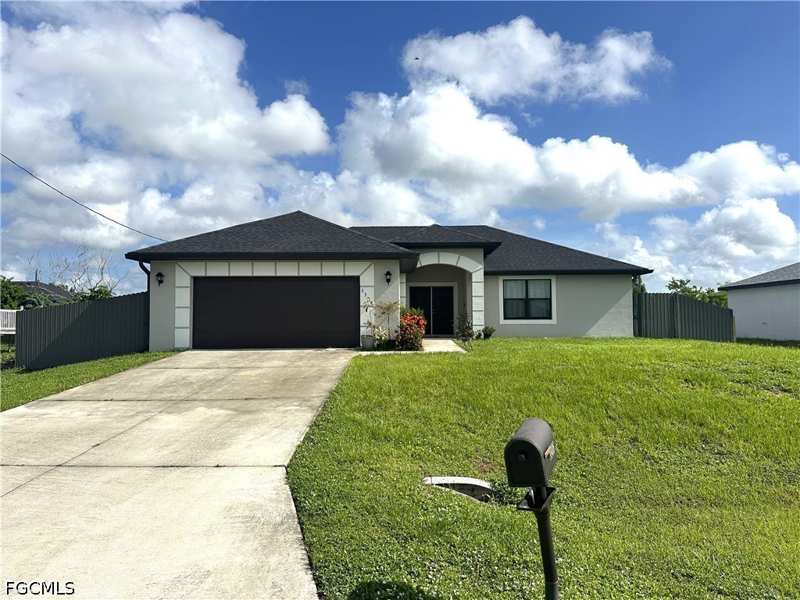 3 bedroom SingleFamilyResidence at 3308 37th St SW, Lehigh Acres, Lehigh Acres — photo 1