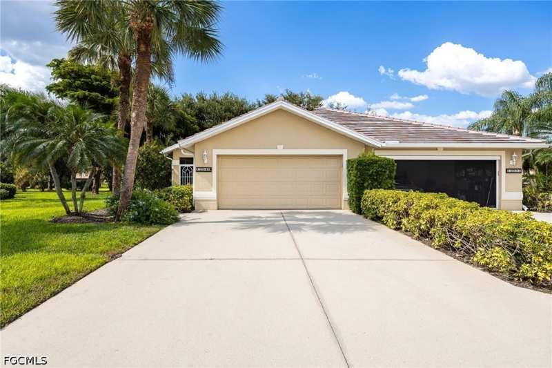 2 bedroom Attached at 12549 Stone Valley Loop, Stoneybrook, Fort Myers — photo 1