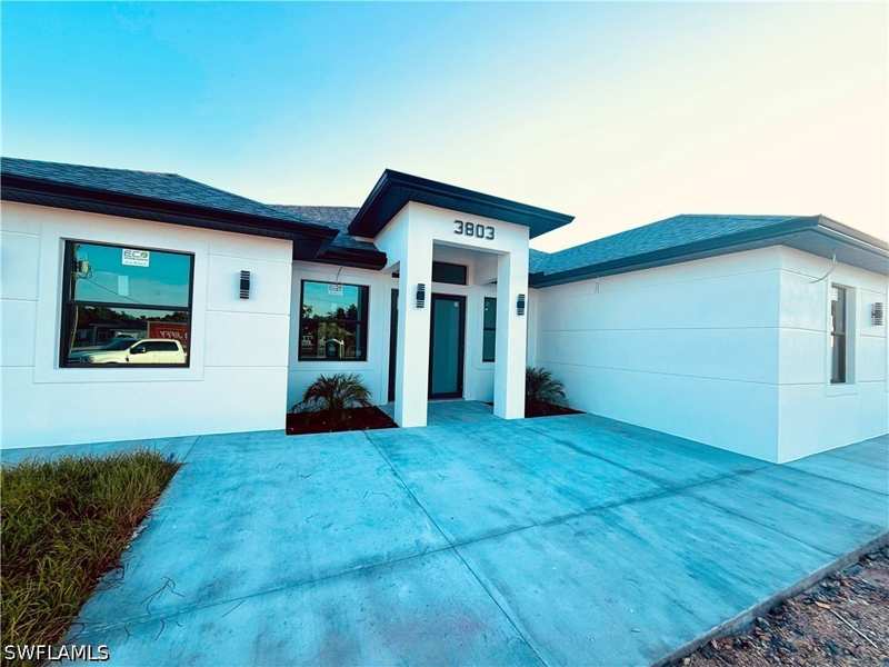 5 bedroom SingleFamilyResidence at 3803 41st Ave NE, Golden Gate Estates, Naples — photo 1
