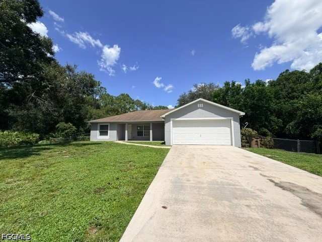 3 bedroom SingleFamilyResidence at 1010 Johns Ave, Lehigh Acres, Lehigh Acres — photo 1