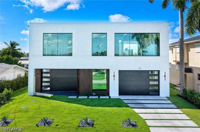 3 bedroom SingleFamilyResidence at 144 Pago Pago Dr W, Isles Of Capri, Naples — photo 1