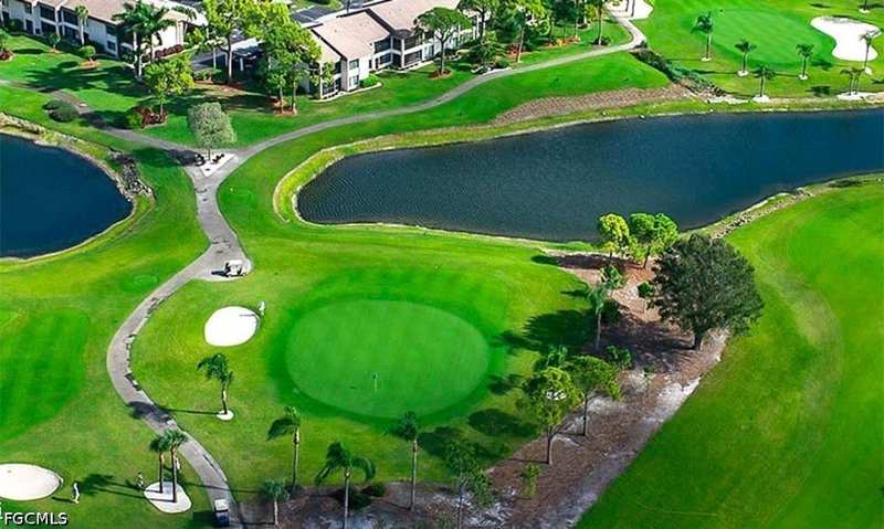 2 bedroom Condominium at 5805 Trailwinds Dr 326, Oakmont Village, Fort Myers — photo 1
